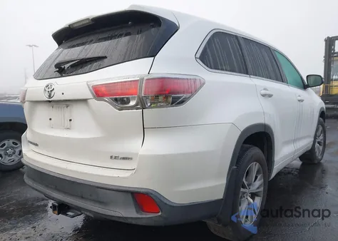 2015 Toyota Highlander Le Plus V6 from USA, damaged, VIN 5TDBKRFH4FS120975